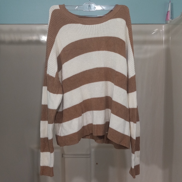 Forever 21 Sweaters - 🧁B2G1🧁 Brown and White Striped Viscose Sweater